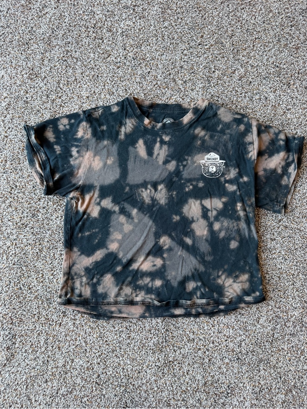 Smokey Bear Bleach Tie Dye Crop Graphic Tee Distressed USA Forest Service XS